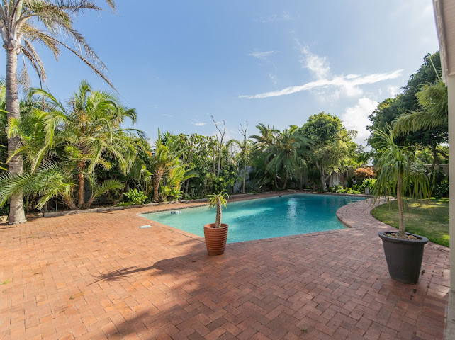 5 Bedroom Property for Sale in Summerstrand Eastern Cape